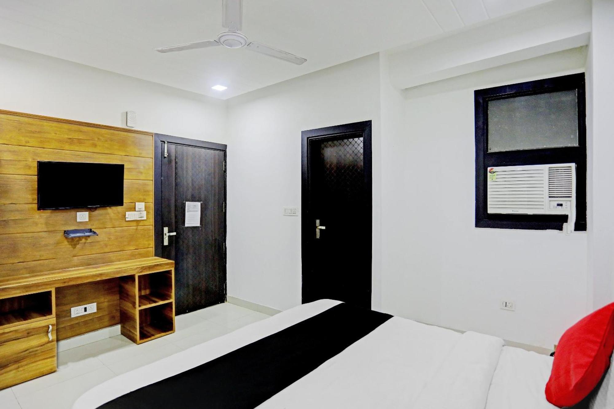 Hotel O Zion Nuova Delhi Esterno foto