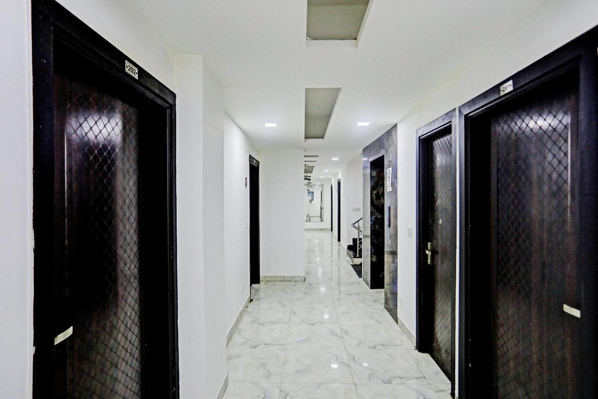 Hotel O Zion Nuova Delhi Esterno foto